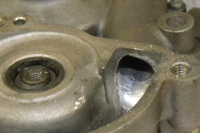 KX500 INNER CLUTCH COVER BLENDING 2.JPG