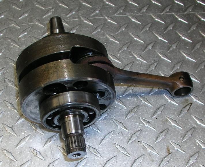 kx250 kawasaki crank shaft pics.JPG