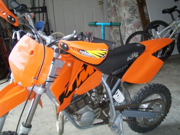 ktm 50 stolen.jpg