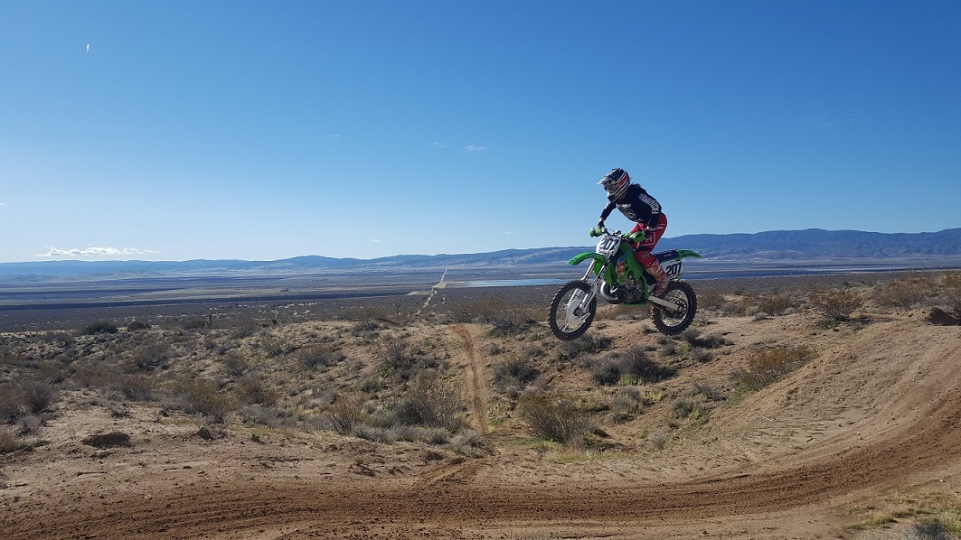 KX GURU RACING SEAN COLLIER OSCAR COTA OUT IN THE DESERT 103.jpg