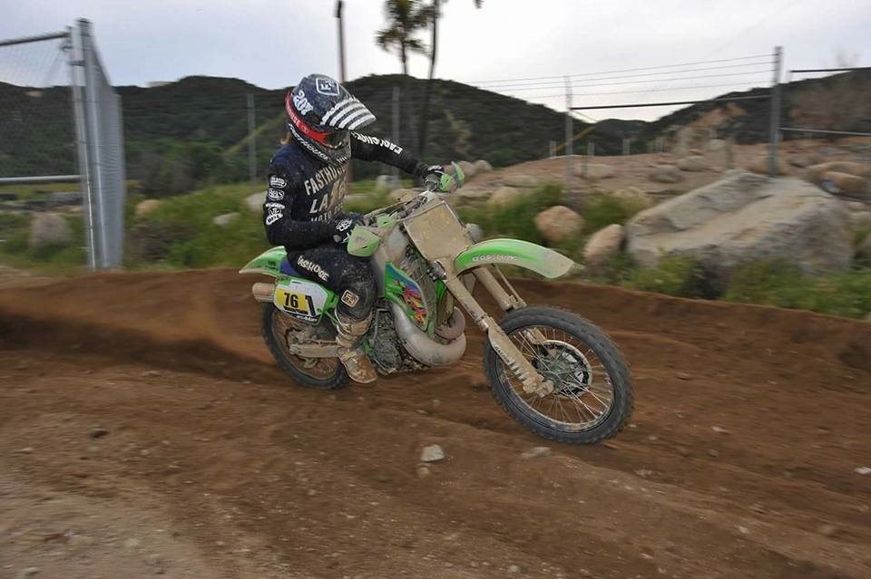 KX Guru Racing Sean Colliers the Beast with a desert tank 109.jpg