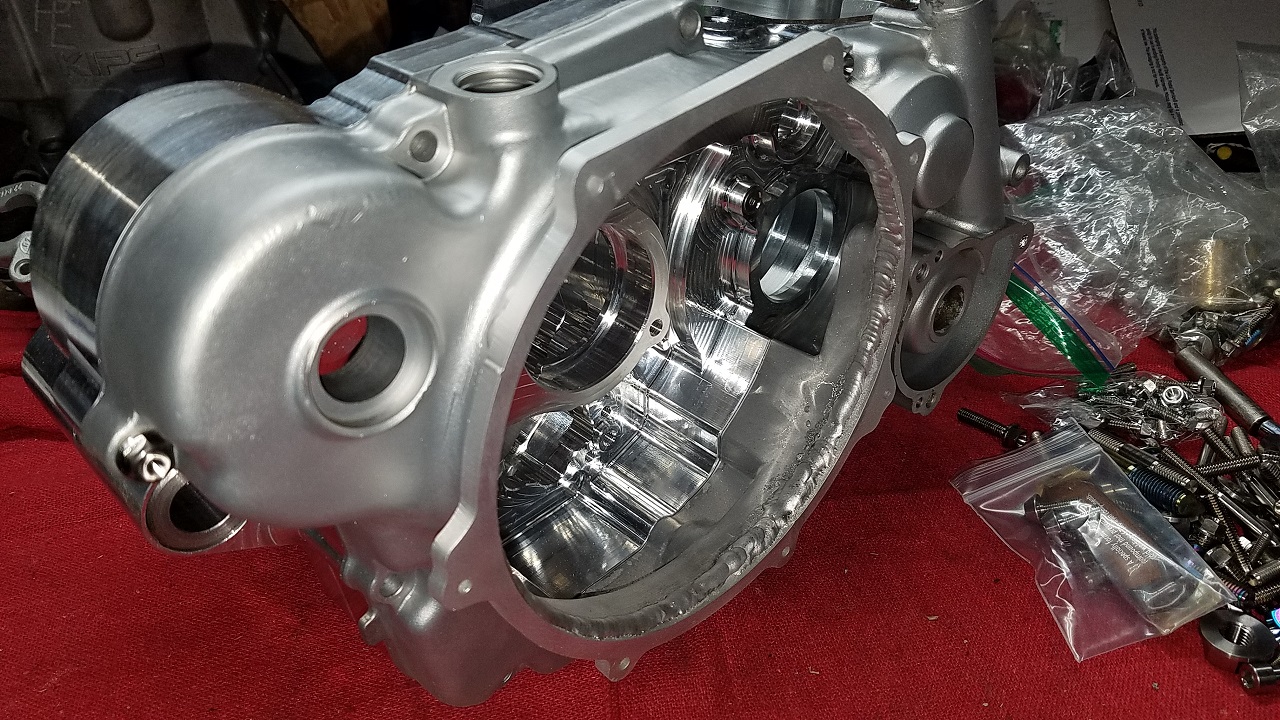 KX GURU RACING TSR BUILT BILLET KX500 ENGINE CASE with a 2 piece clutch cover 122.jpg