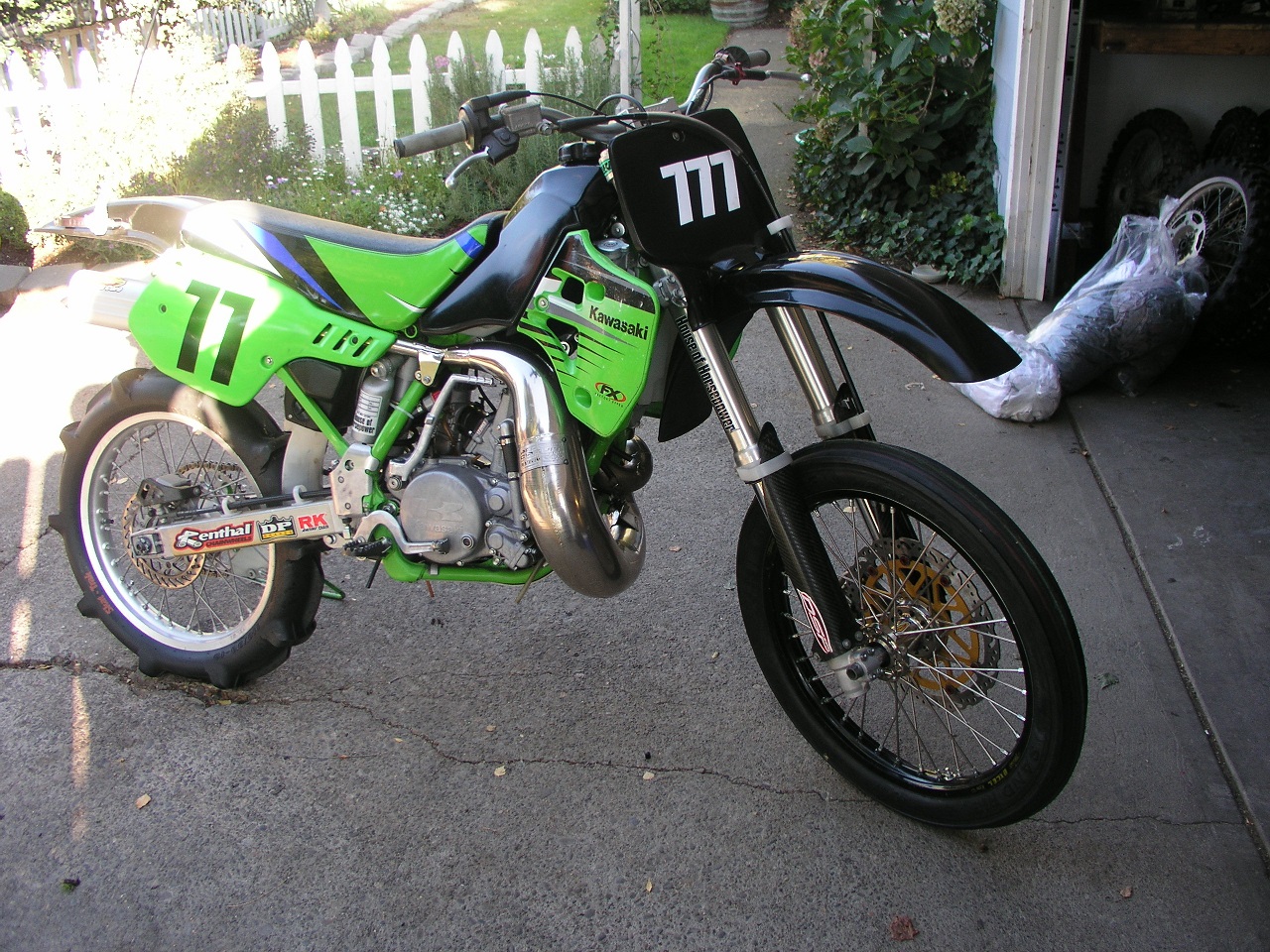 2000 kx500 stolen 2 resize.jpg