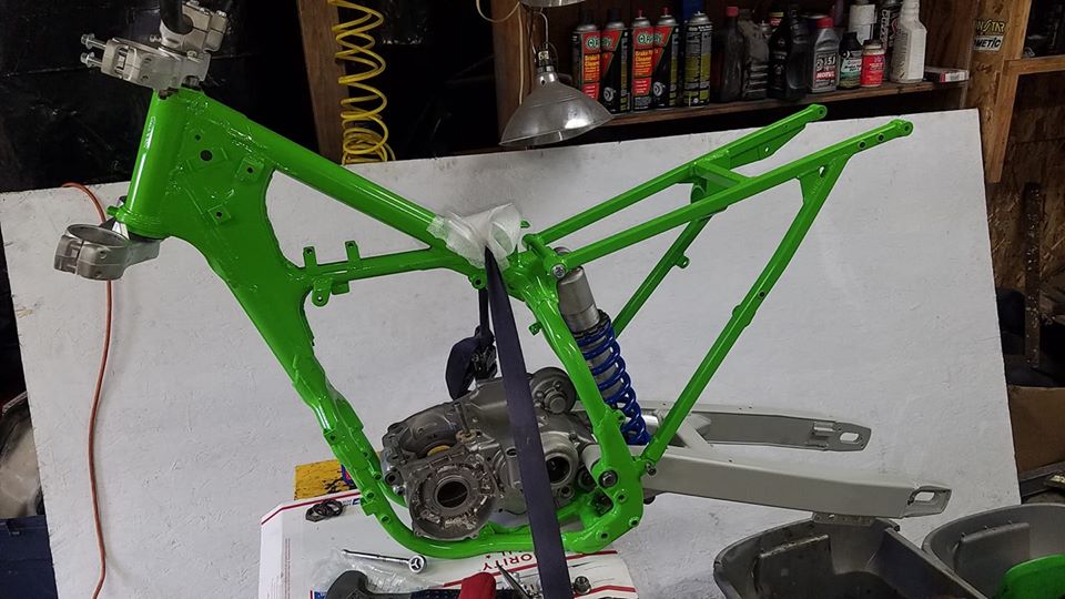 4-3-20 KX500 FAST BIKE BUILD 101.jpg