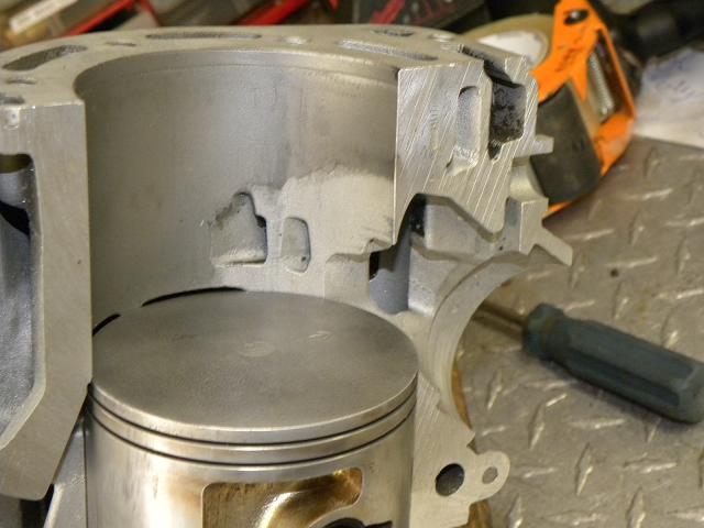 KX500 ENGINE SECTION VIEW 4.JPG