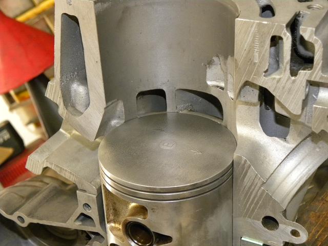 KX500 ENGINE SECTION VIEW 2.JPG