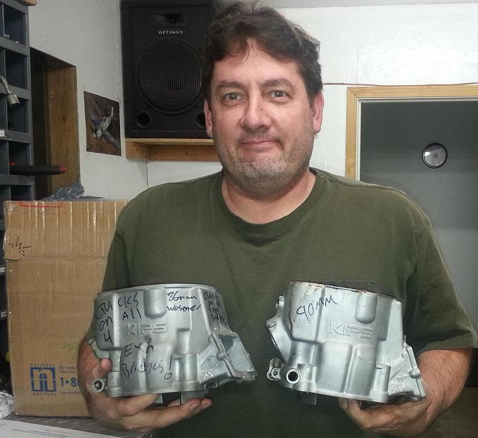 NICE SET OF KX500 JUGS 4.JPG