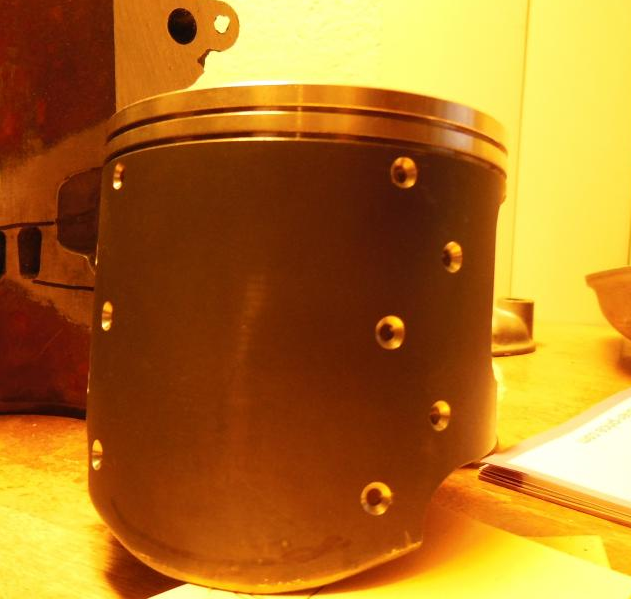 Motorrads timed piston window mods and exhaust port lubrication 2.png