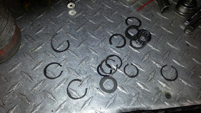 KX500 ORGANIZING THE PARTS 1.JPG