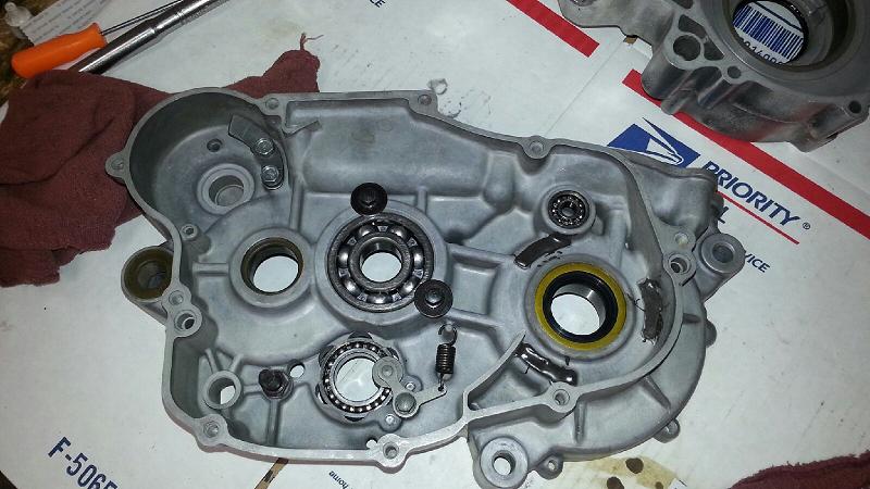 KX500 ORGANIZING THE PARTS 5.JPG