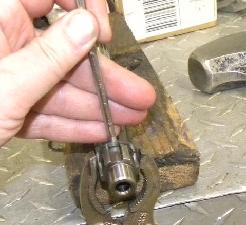 SNAP RING INSTALLATION MOTORRAD METHOD 7.JPG