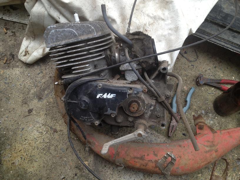 Nicholas 74 CR125 Honda restoration from Australia 5.JPG