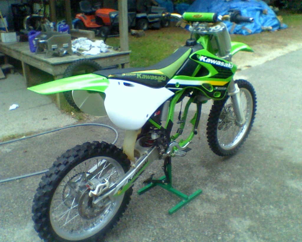 fox4beavers 2000 kx250 2000 kawasaki bike build 1.jpg