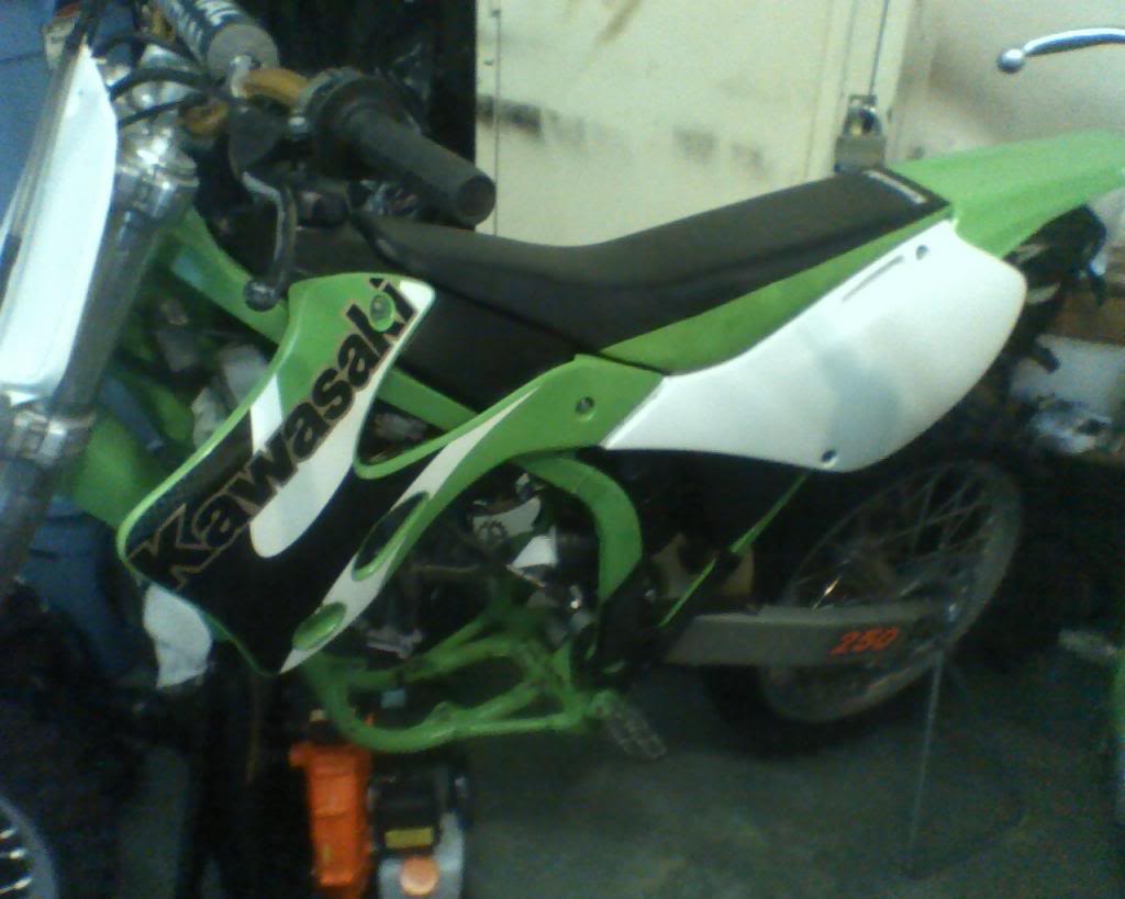 fox4beavers 2000 kx250 2000 kawasaki bike build 1-2.jpg