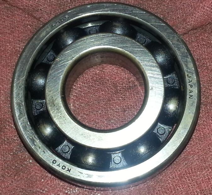 KX500 MAIN CRANK BEARING 1.JPG