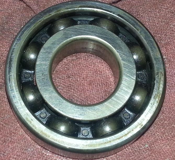 KX500 MAIN CRANK BEARING 2.JPG