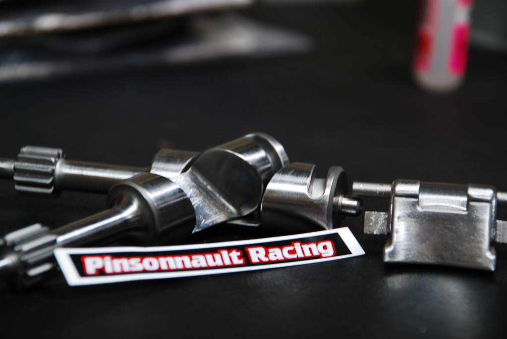 Motorrads Jeff Wards Engine build round 2 9-9999999-3.jpg