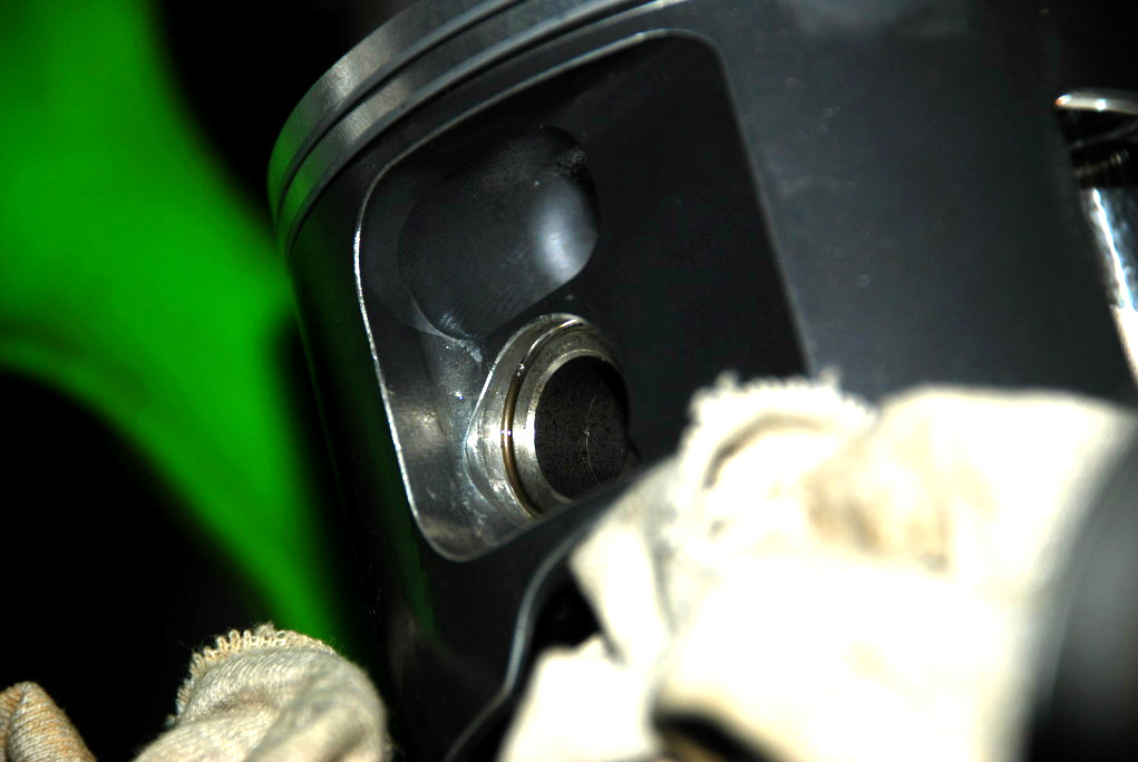 Motorrads Jeff Wards Engine build round 2 9-9999999-7.jpg