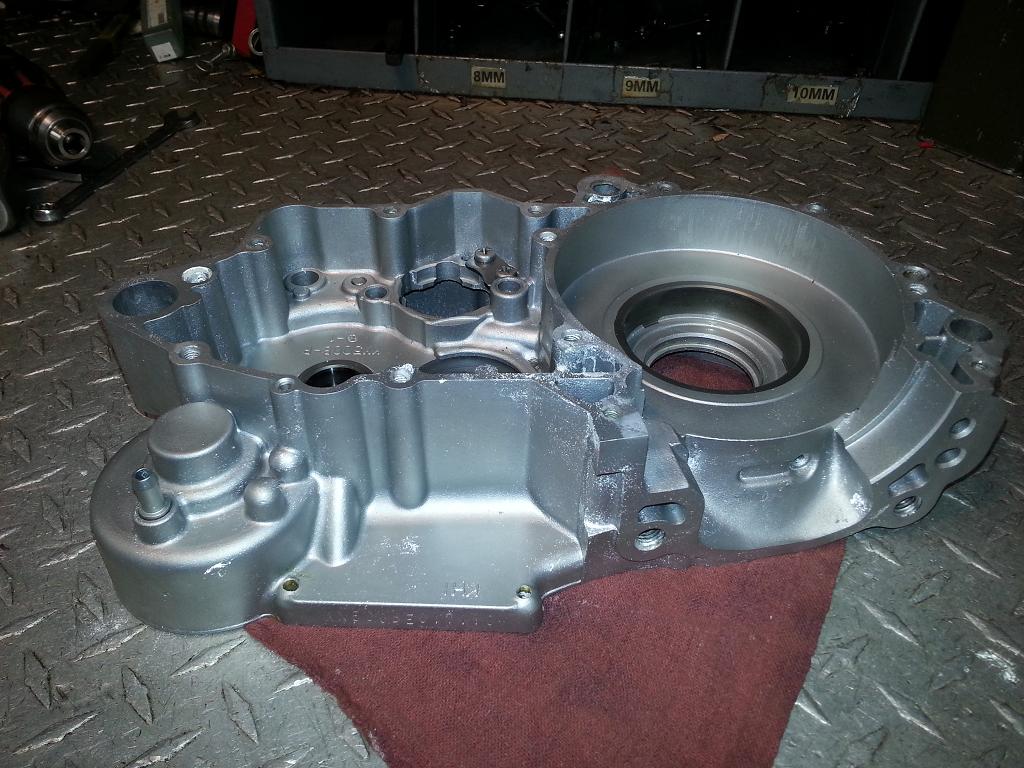 KX500 ENGINE CASE CLEAN UP 1000.JPG