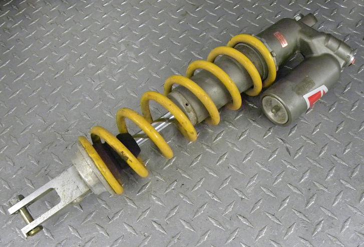 CRF250R HONDA 2004 SHOCK PICTURE