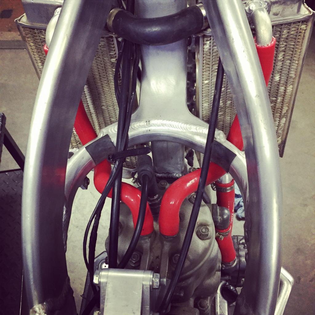 oem-cycle.com Fastonthetracks CR500AF - 04 CRF250R 110.jpg