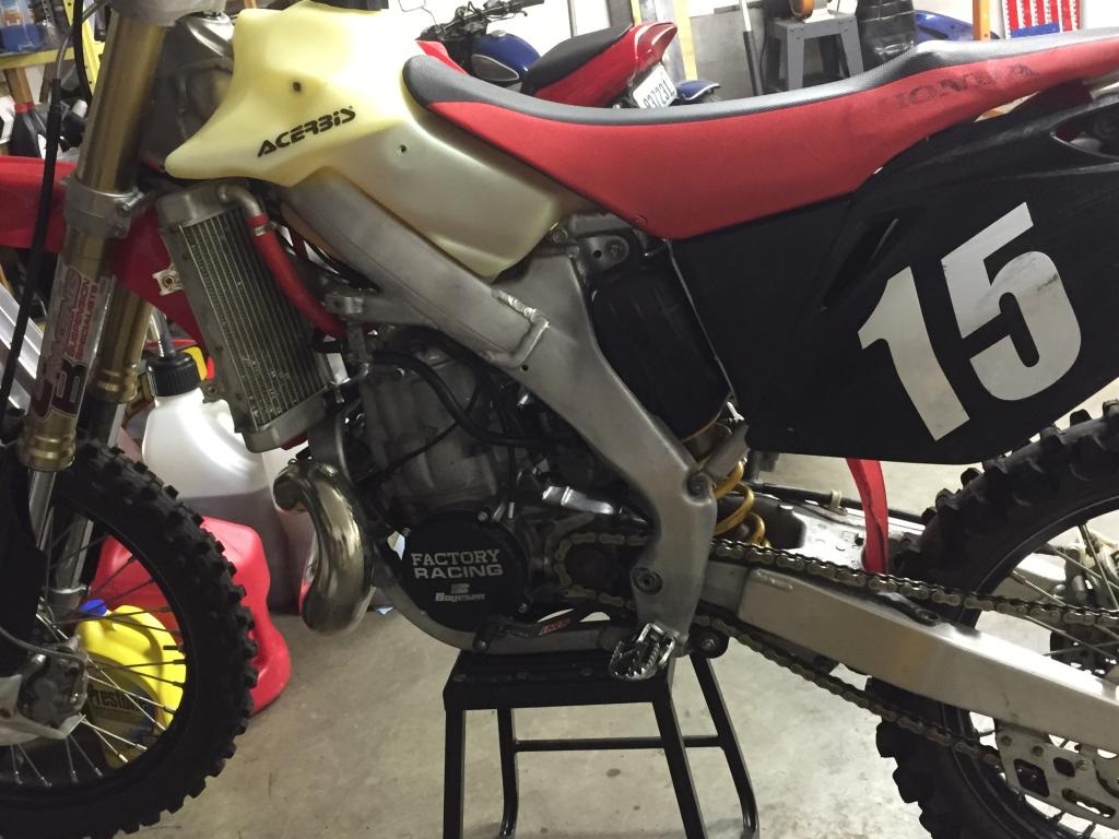 oem-cycle.com Fastonthetracks CR500AF - 04 CRF250R 119.jpg