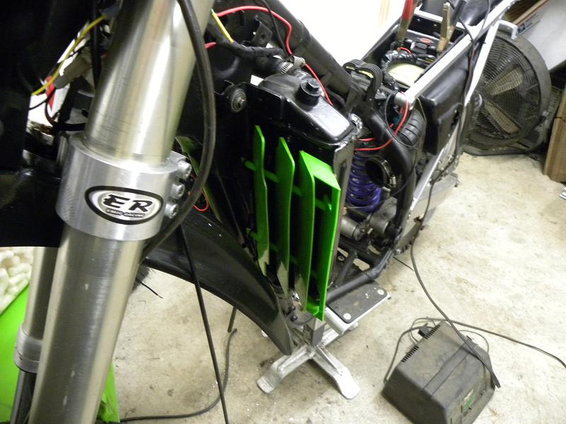 left radiator grill.JPG