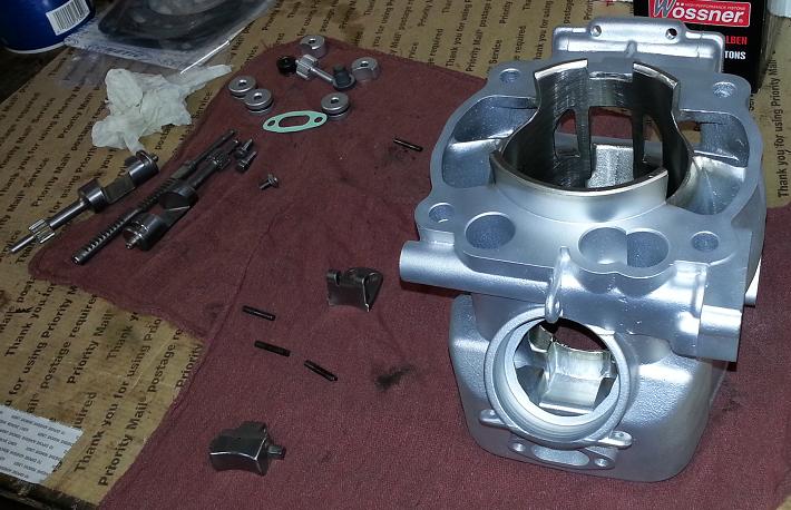 91 KX500 OEM-CYCLE.COM EXHAUST VALVE PREP 141.JPG