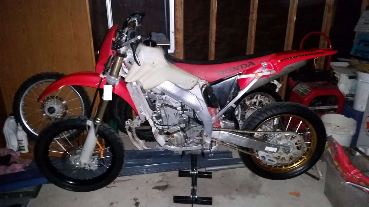 2004 crf450r street plated in california 101.jpg