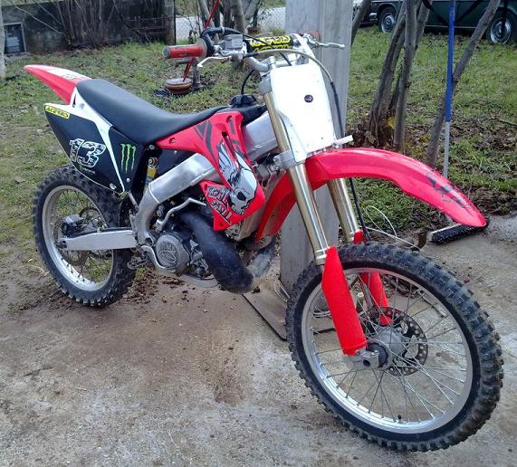 97 cr250 Italy.JPG