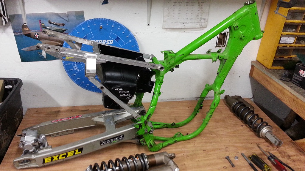 WWW.OEM-CYCLE.COM KX500 REAR SHOCK UPDATE 101.jpg