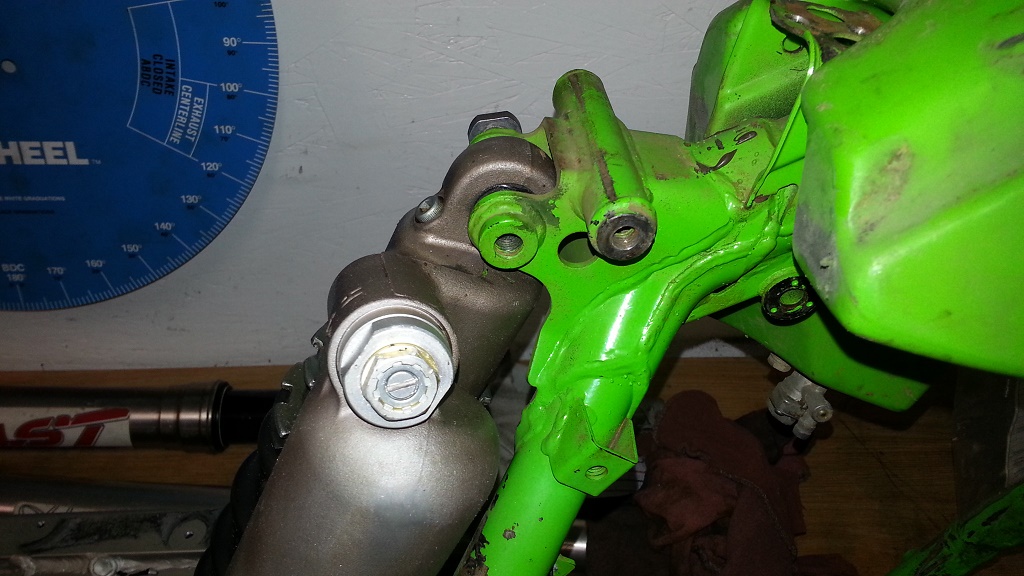 WWW.OEM-CYCLE.COM KX500 REAR SHOCK UPDATE 105.jpg