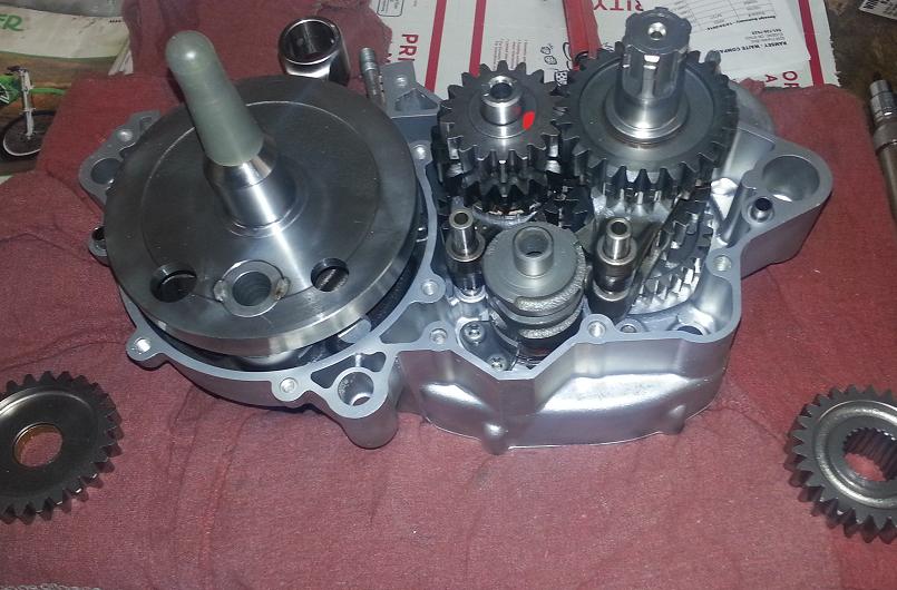 www.oem-cycle.com kx500 1998 full rebuild 112.JPG
