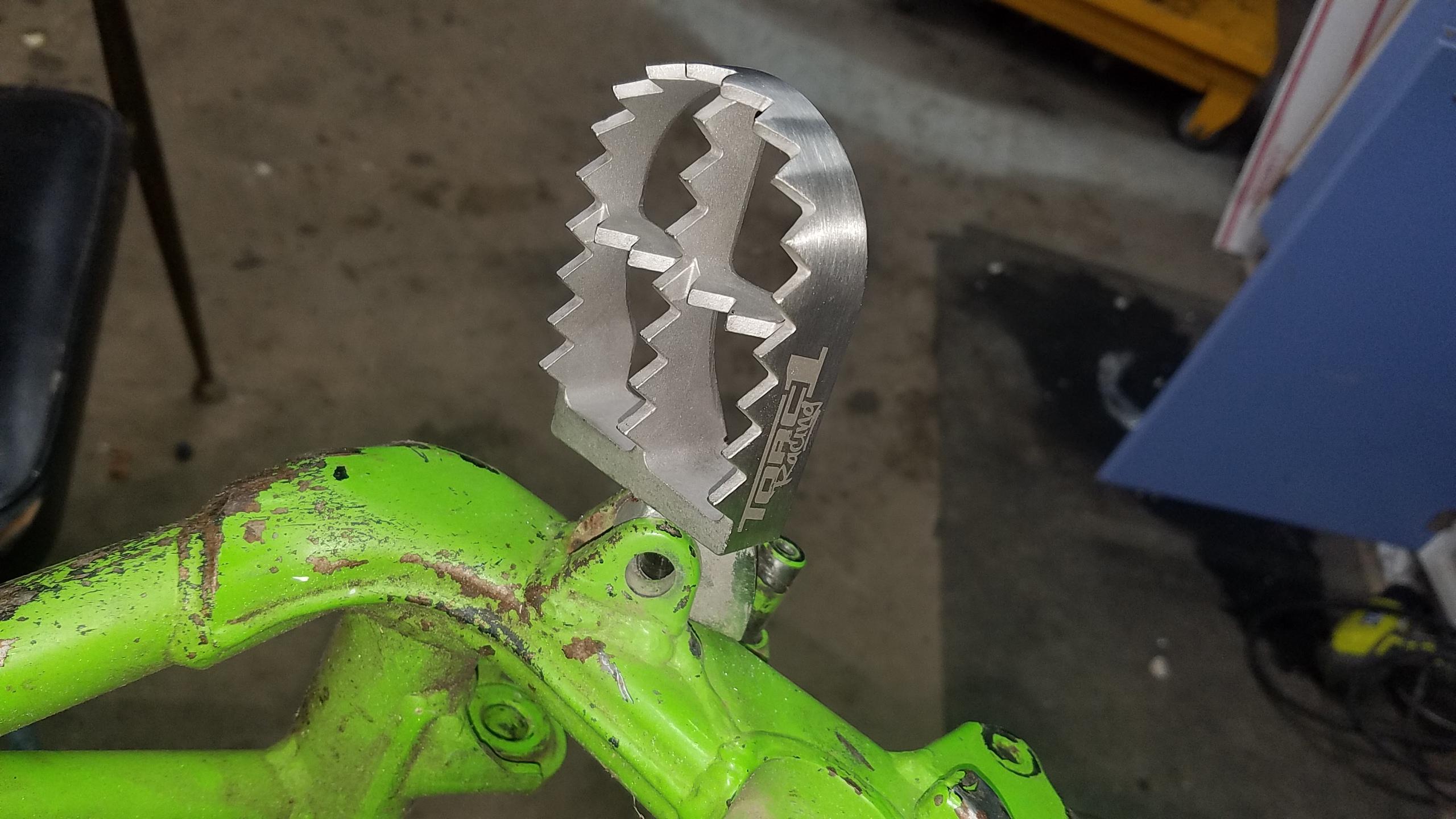 KX GURU RACING SEAN COLLIER KX500 320.JPG