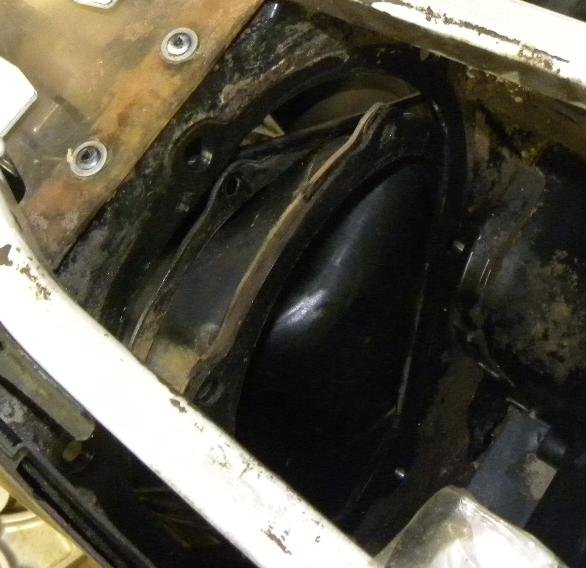 KZ3R - FITS 98-99 CR250 17253-KZ3-J00