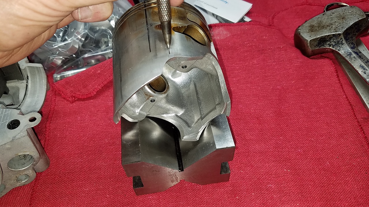 KX GURU RACING HOW TO ACCURATELY MARK YOUR PISTON OILING HOLE LOCATIONS 115.jpg