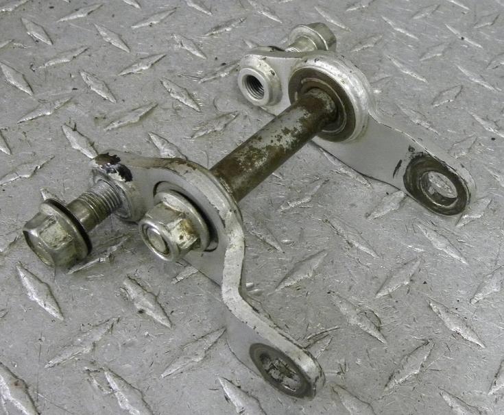 KX500 KAWASAKI 2001 mounts.JPG