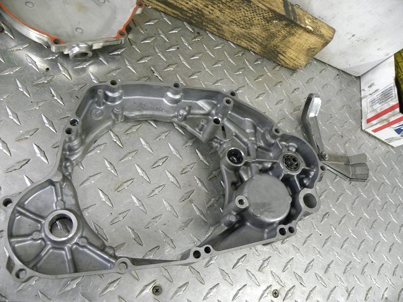 KX450F INNER CLUTCH COVER 3.JPG