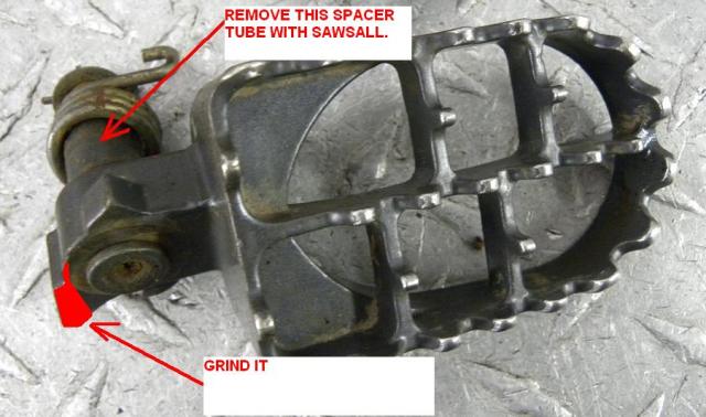 KX500 FOOT PEGS5.JPG